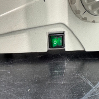 Leica DM 750/4K Microscope image 2